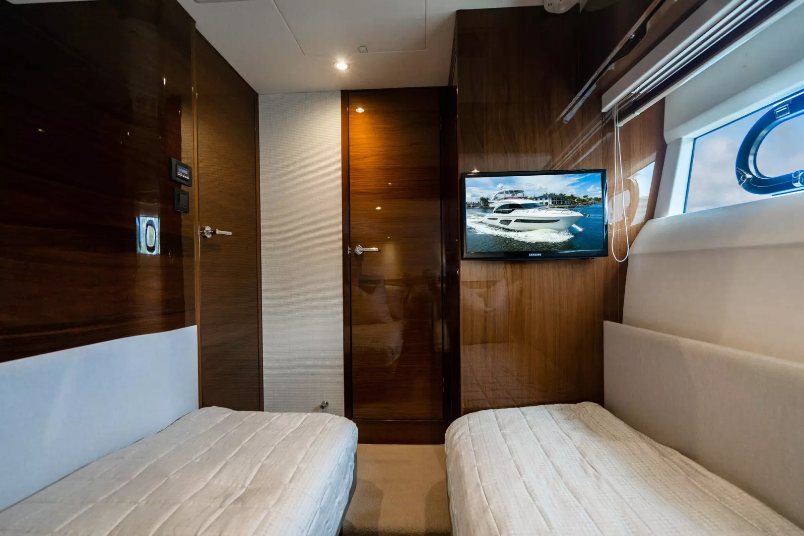 2018 Princess F62 - Image 81