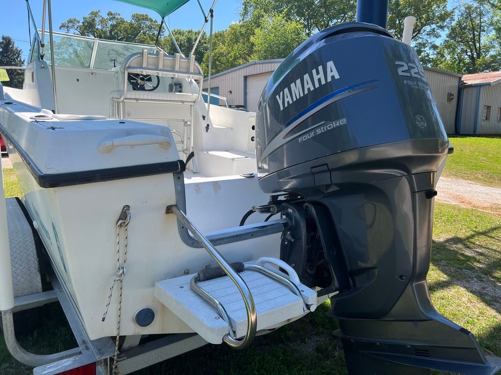 1996 Offshore Yachts Cuddy Cabin - 6