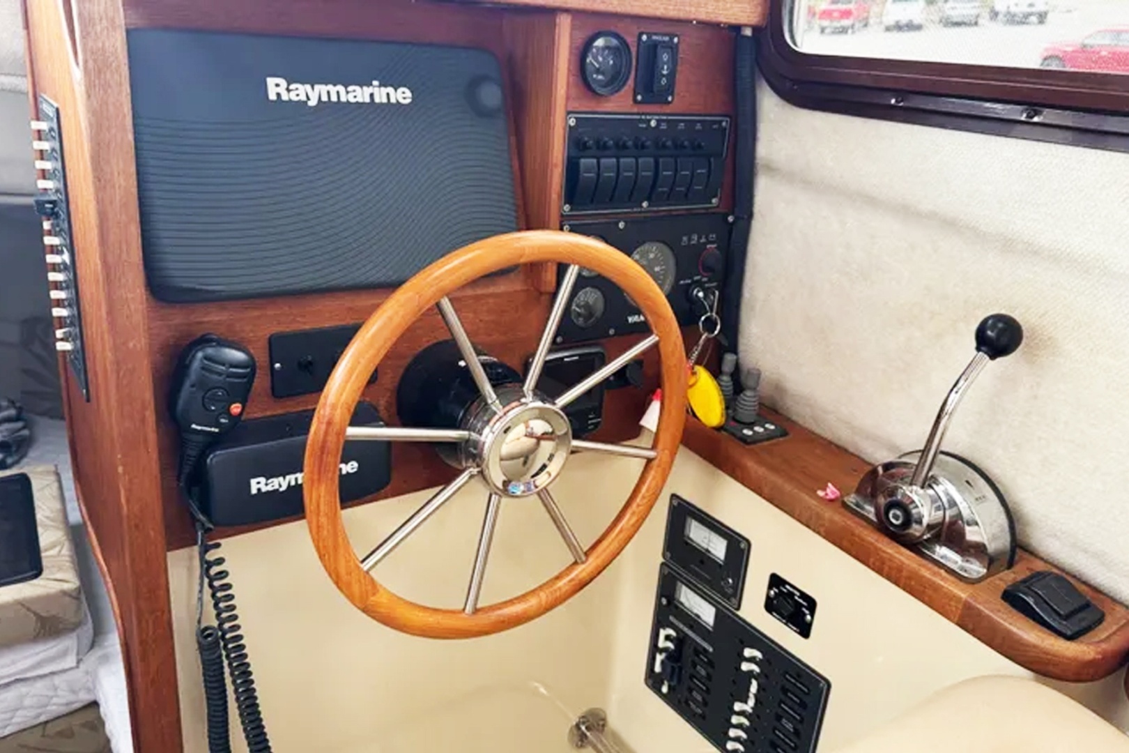 2008 Ranger Tugs R-25 - Image 2