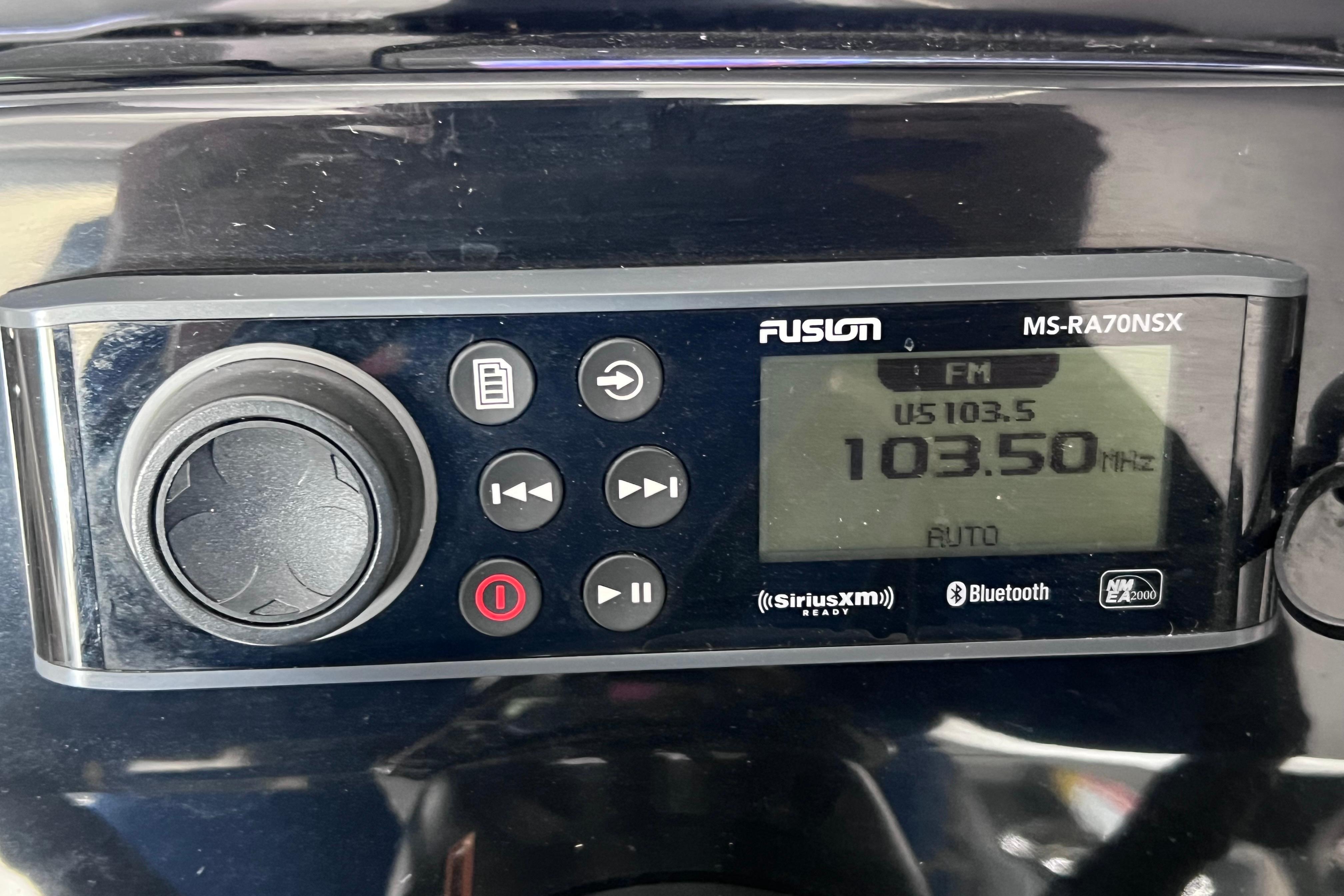 Fusion MS-RA70NSX stereo system on Jeanneau NC Weekender 795 Series 2, 2021 model.