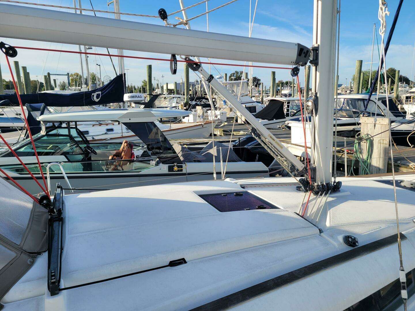 2014 Jeanneau 379 - Image 7
