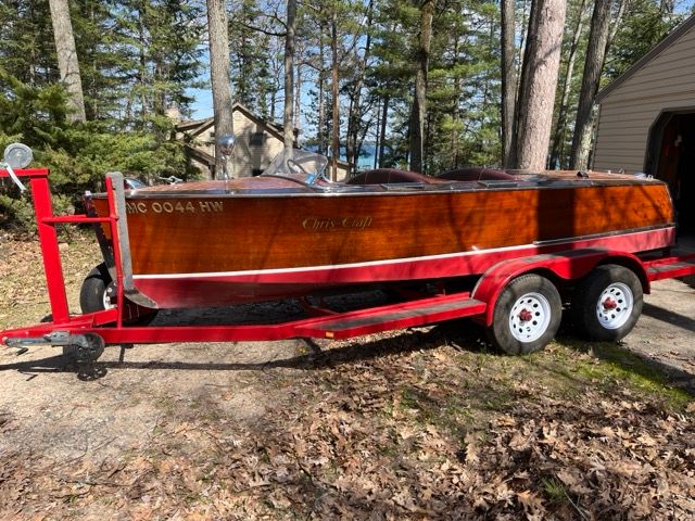 1938 Chris-Craft Custom Deluxe Runabout