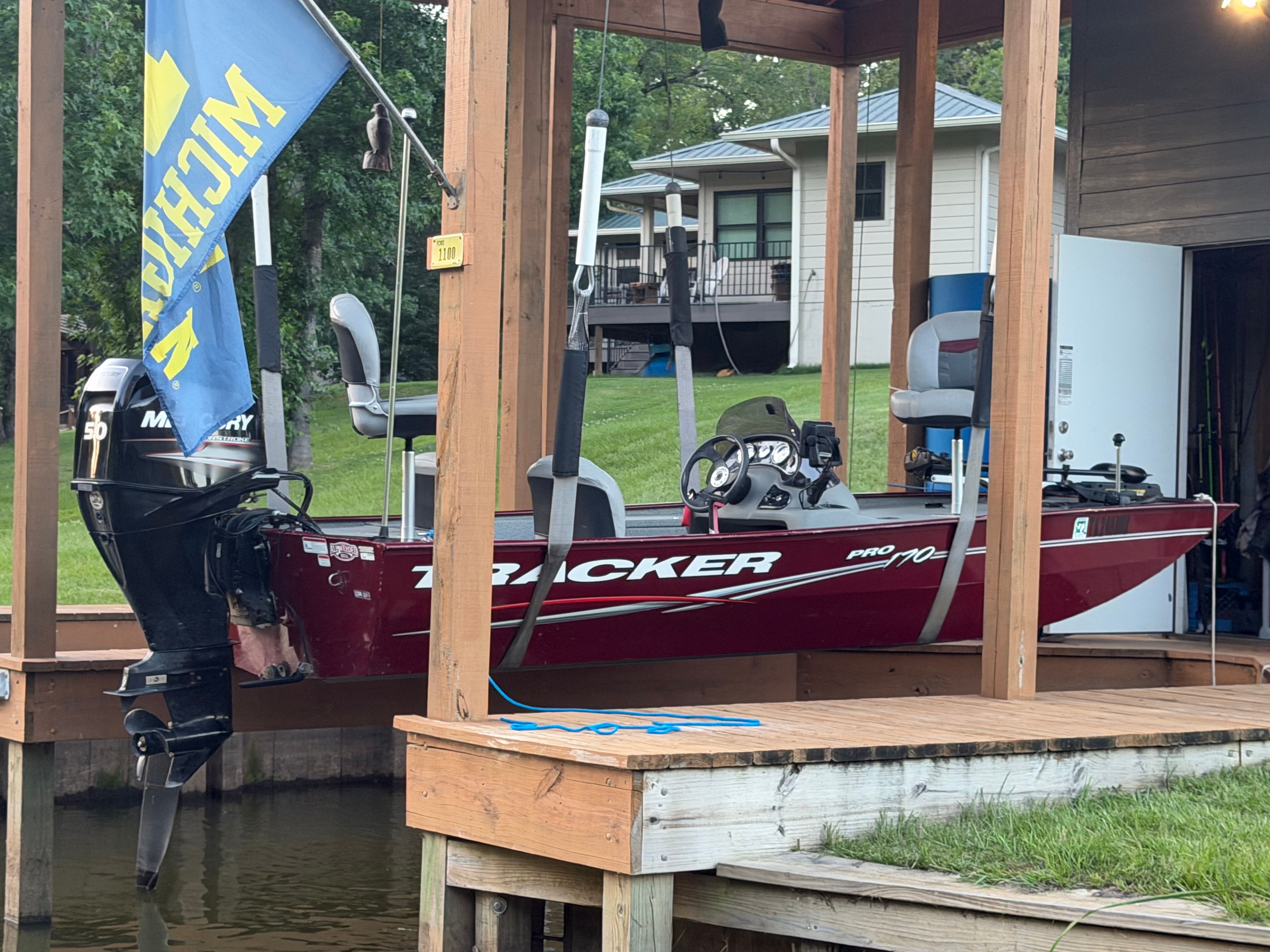 2017 Bass Tracker Pro 170