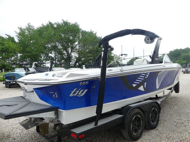 2016 Tigé RZ4 - 7