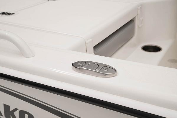 Manufacturer Provided Image: Mako Pro Skiff 19 CC