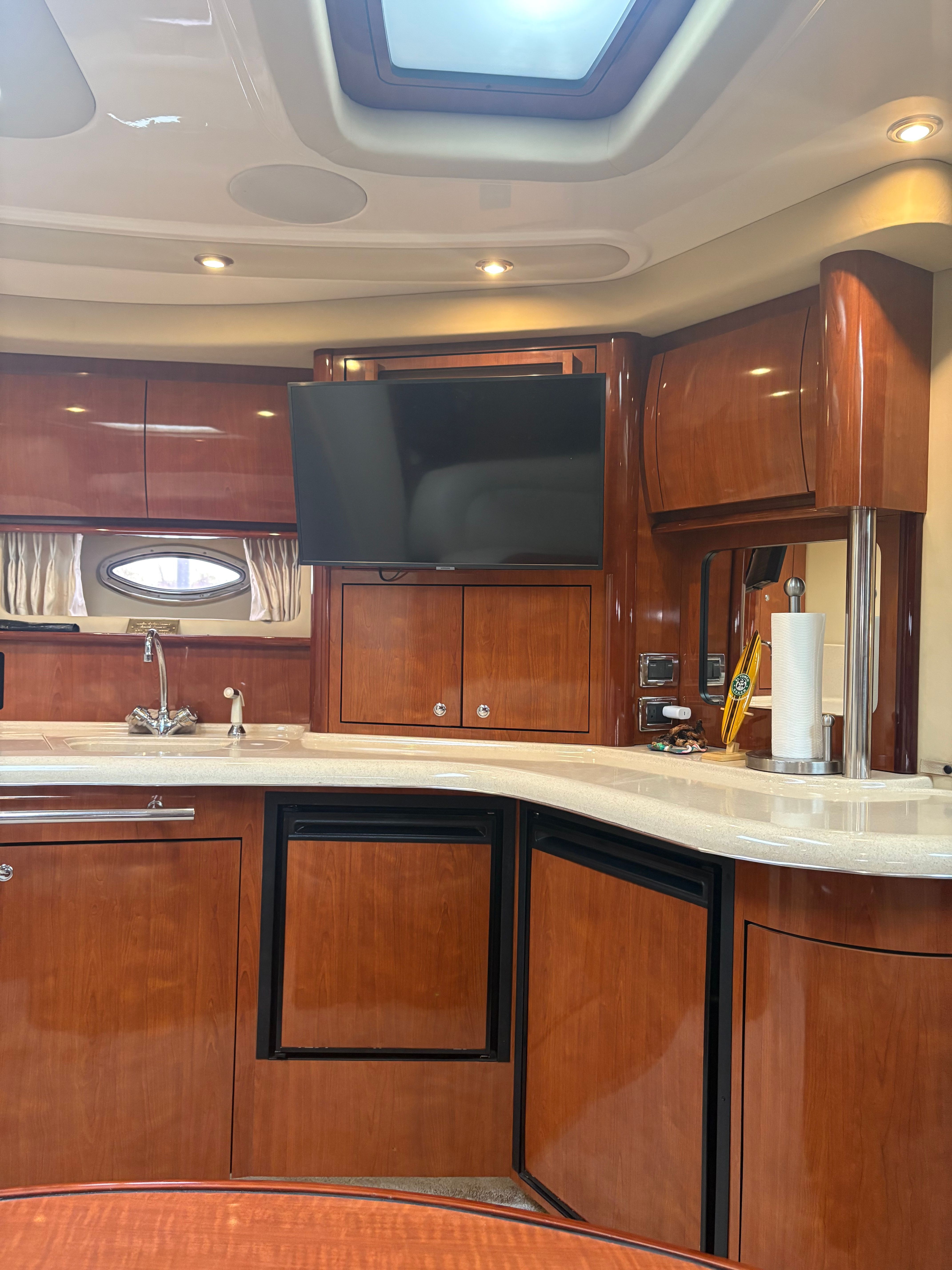 2003 Sea Ray 420 Sundancer - 12
