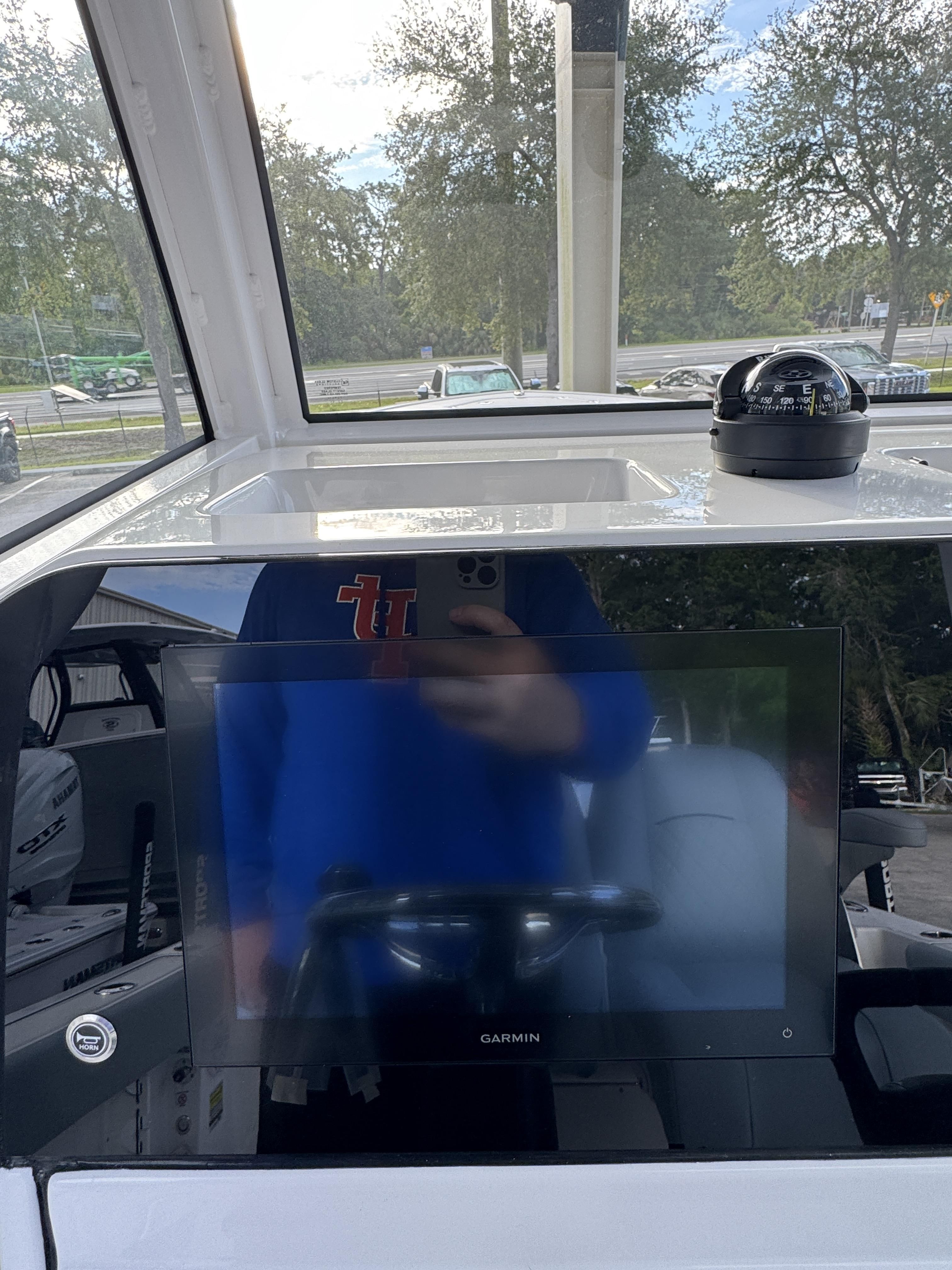 2026 Sportsman Open 252 Center Console - 40