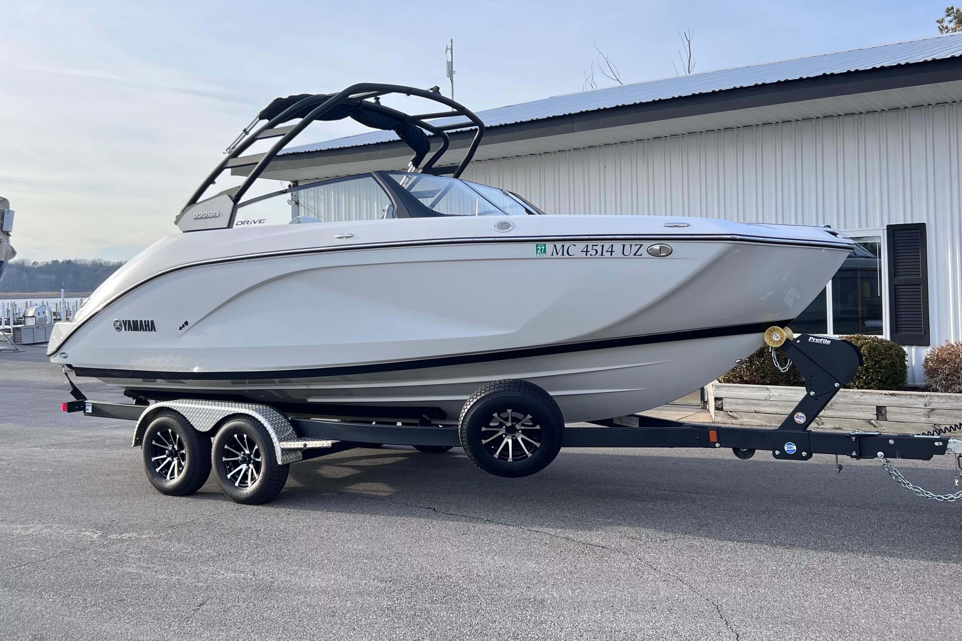 2024 Yamaha Boats 222SD