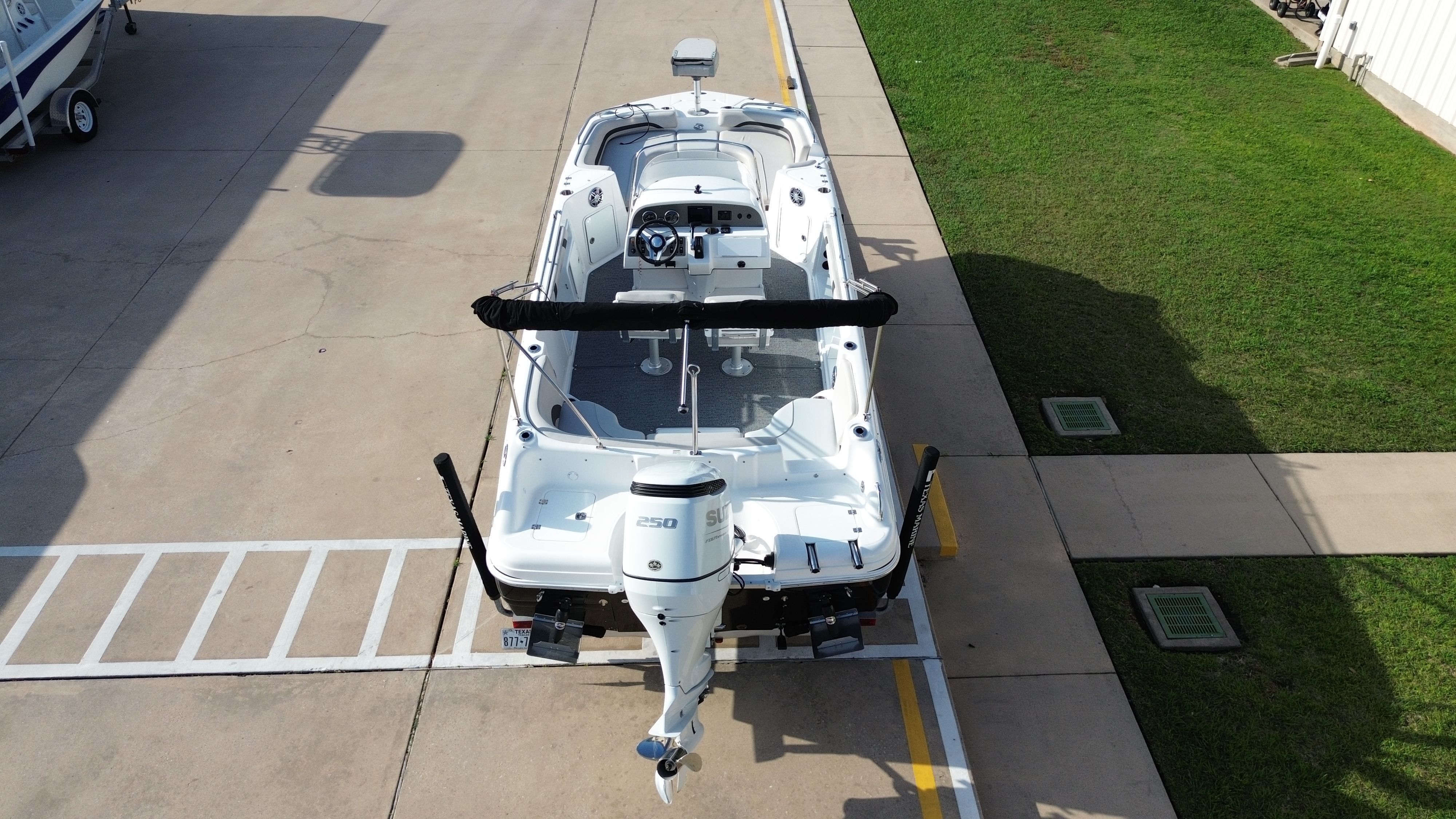 2022 Hurricane 231CC - 7