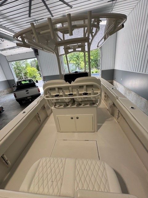 Interior view of a 2020 Jupiter 26 FS Center Console boat.