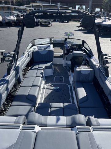 2026 Malibu Wakesetter 25 LSV - 5