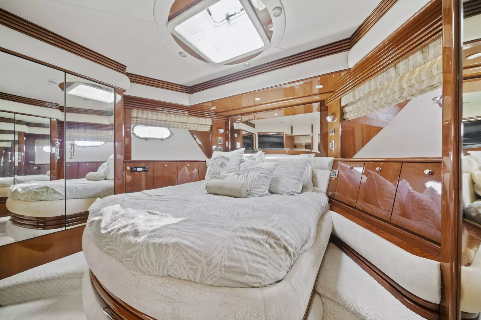 2006 Marquis 65 Pilothouse - Image 32