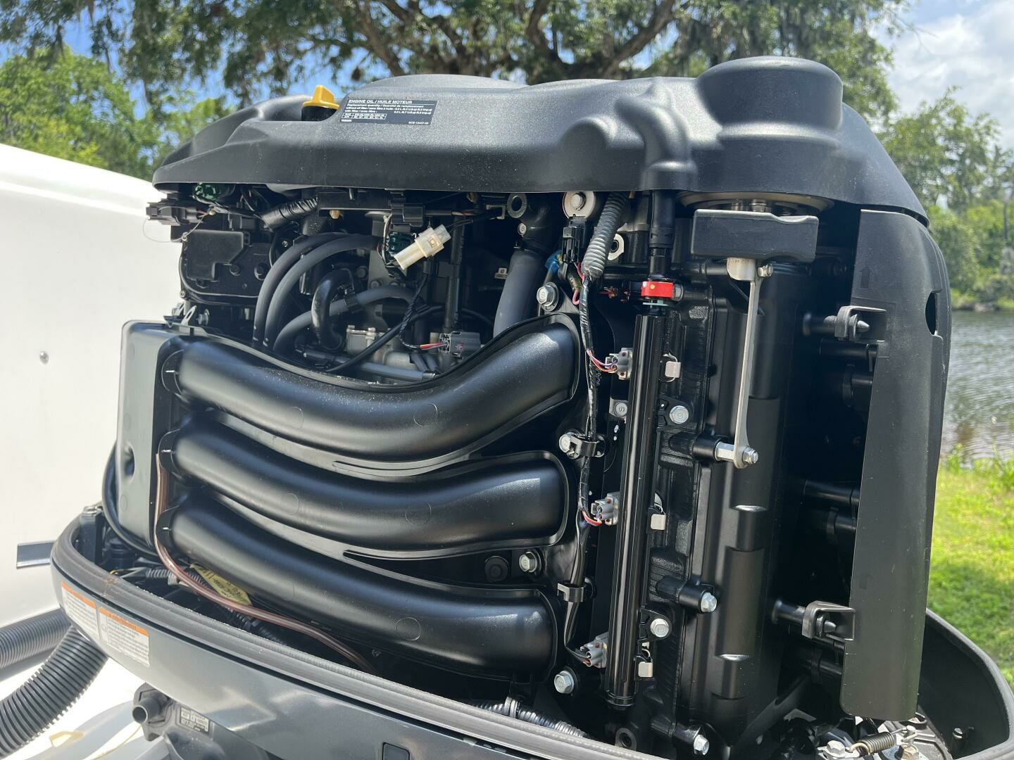 2015 Robalo R305 Walkaround - Image 16