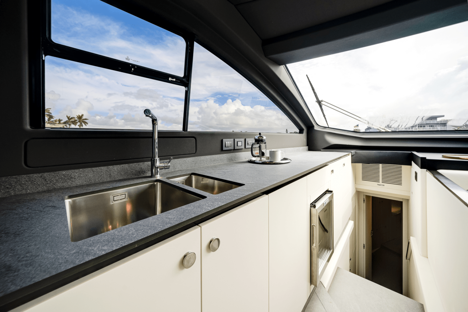 2026 Azimut Fly 78 - Image 70