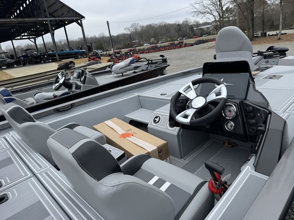 2026 G3 Sportsman 1810 SE - 4
