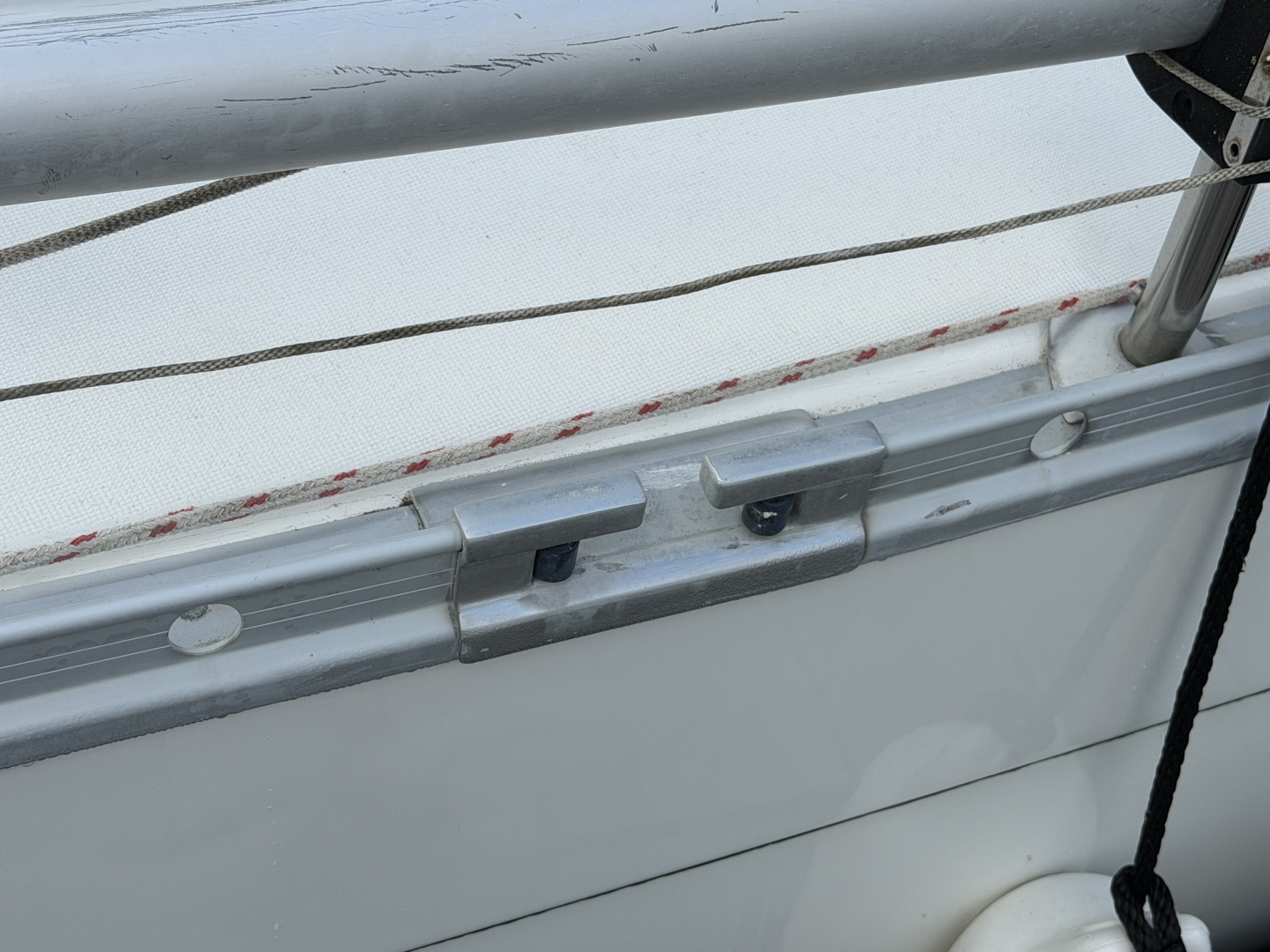 1995 Beneteau OCEANIS 321 - Image 37
