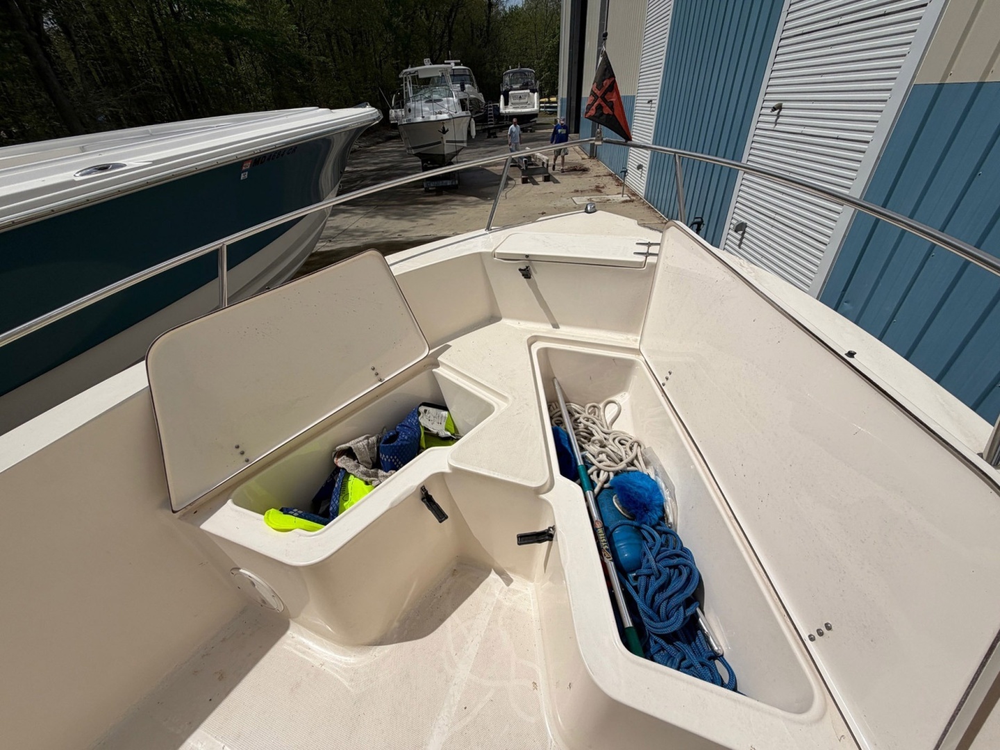2004 Sea Hunt Triton 202 - Image 13