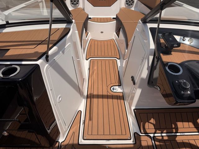 2026 Yamaha Boats 222SE - 25