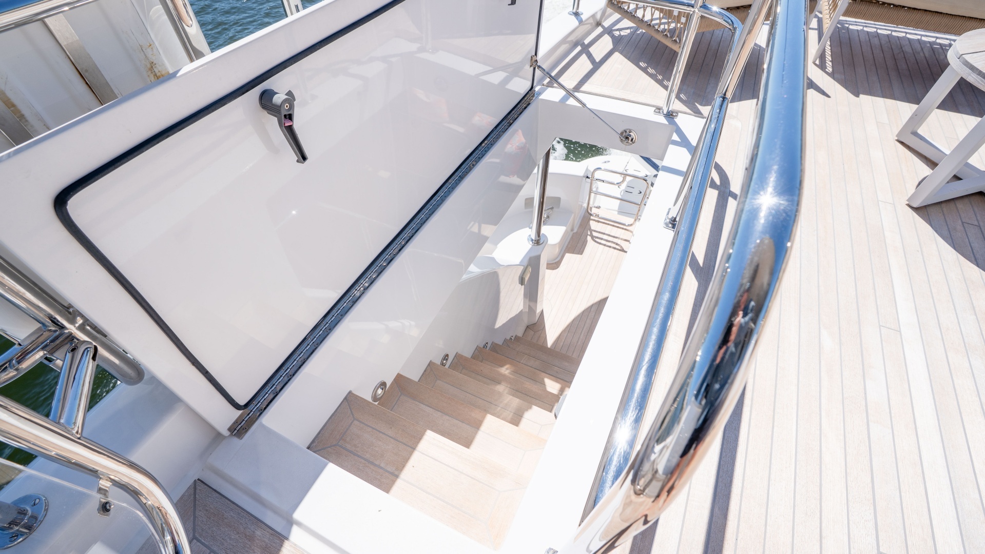 2021 Hatteras M75 Panacera - Image 48
