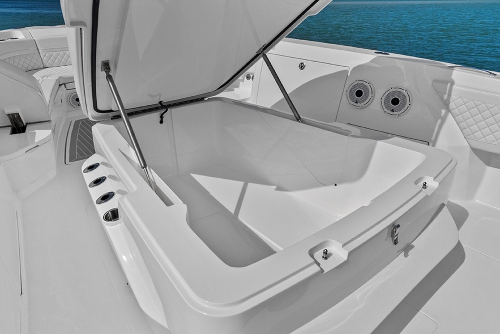 2022 Intrepid 427 Nomad FE - Image 48