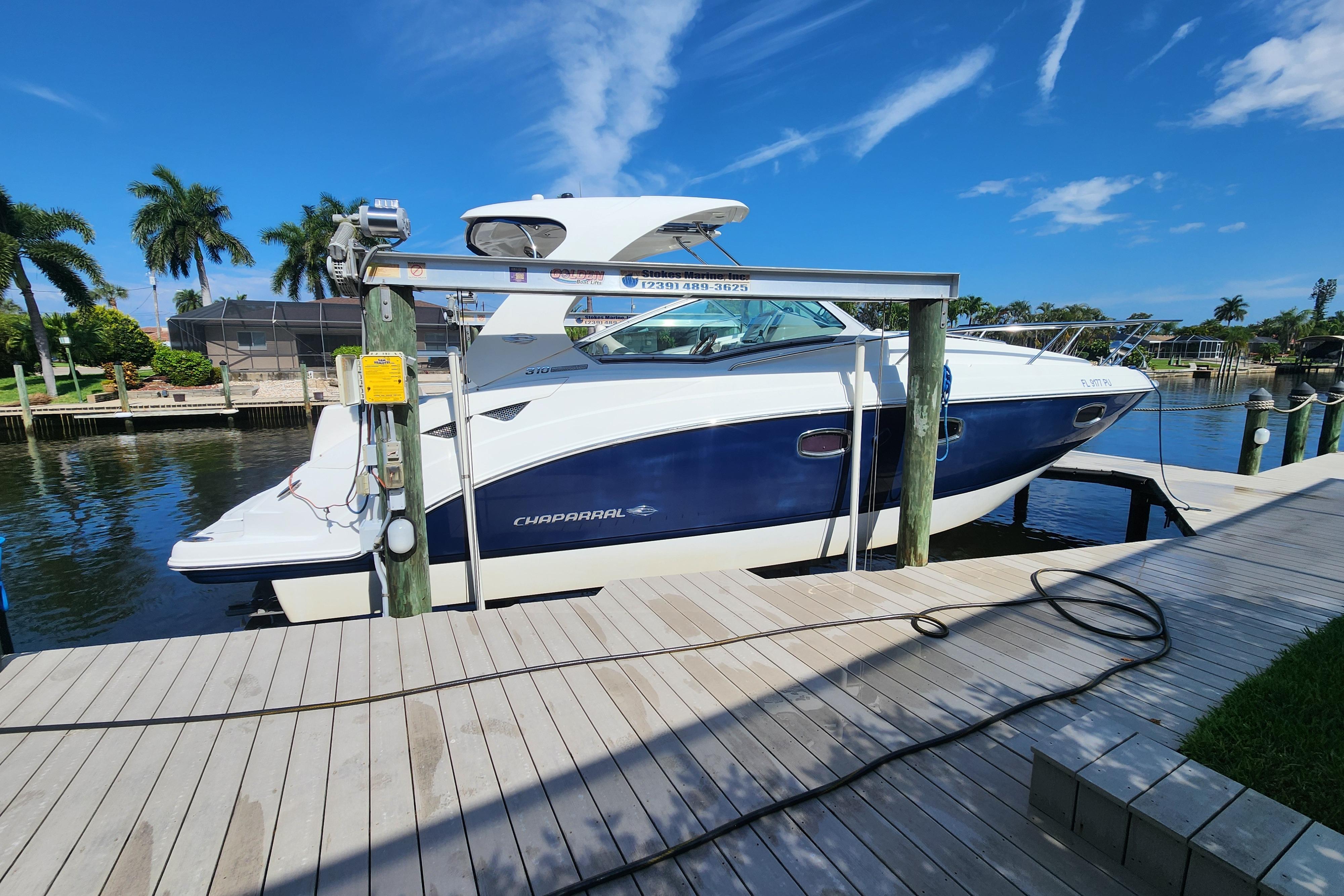 2012 Chaparral 310 Signature