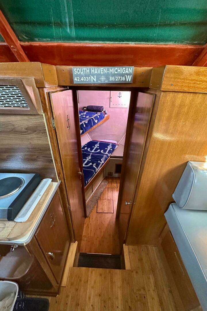 1960 Chris-Craft 45 Constellation - Image 22