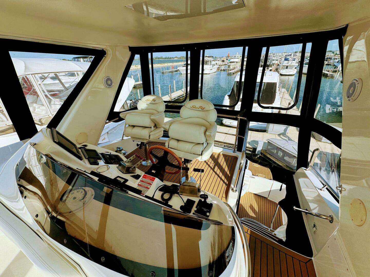 1998 Sea Ray 480 Sedan Bridge - Image 15