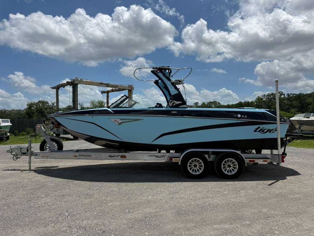 2023 Tigé 23ZX