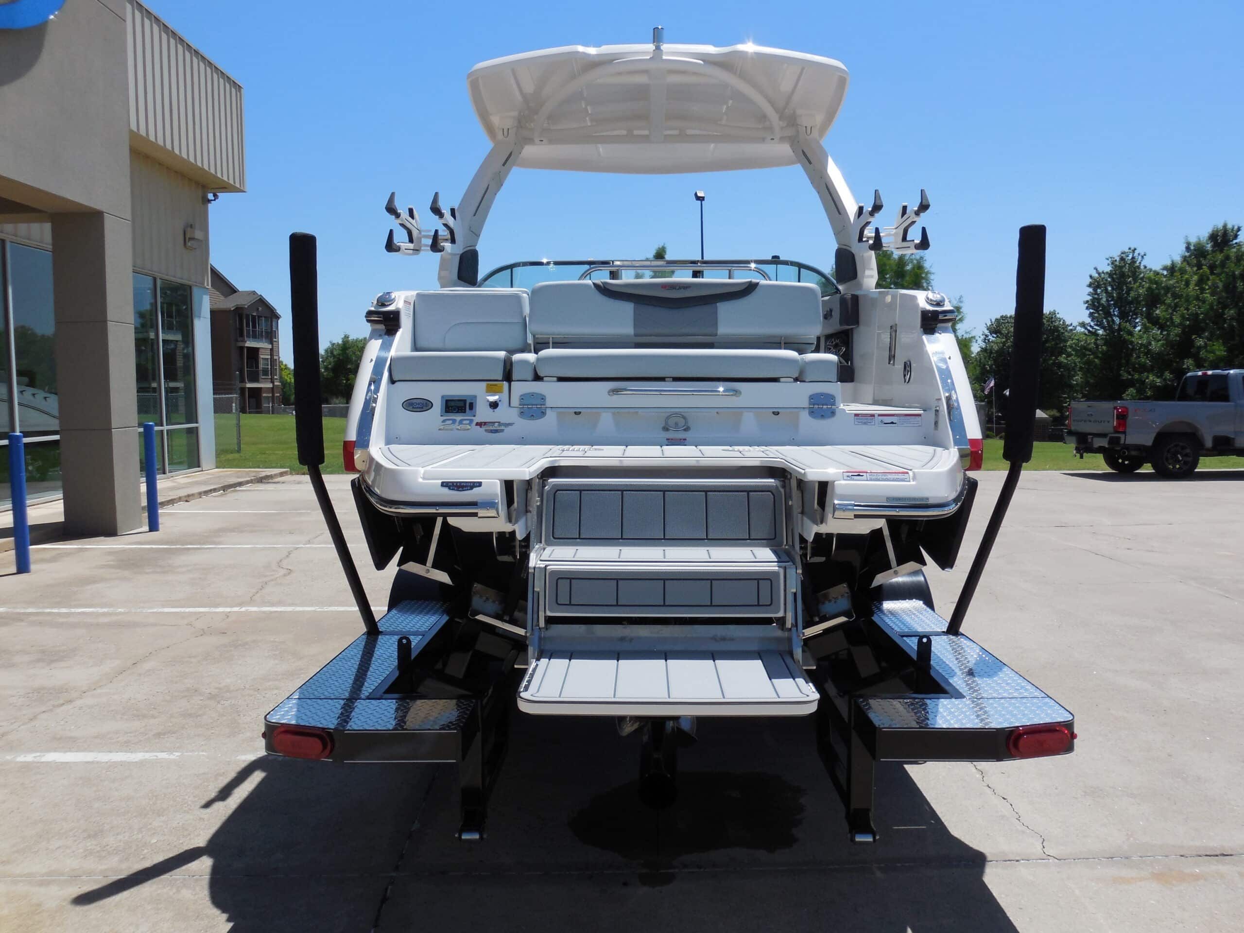 2026 Chaparral GTS 28 - 4