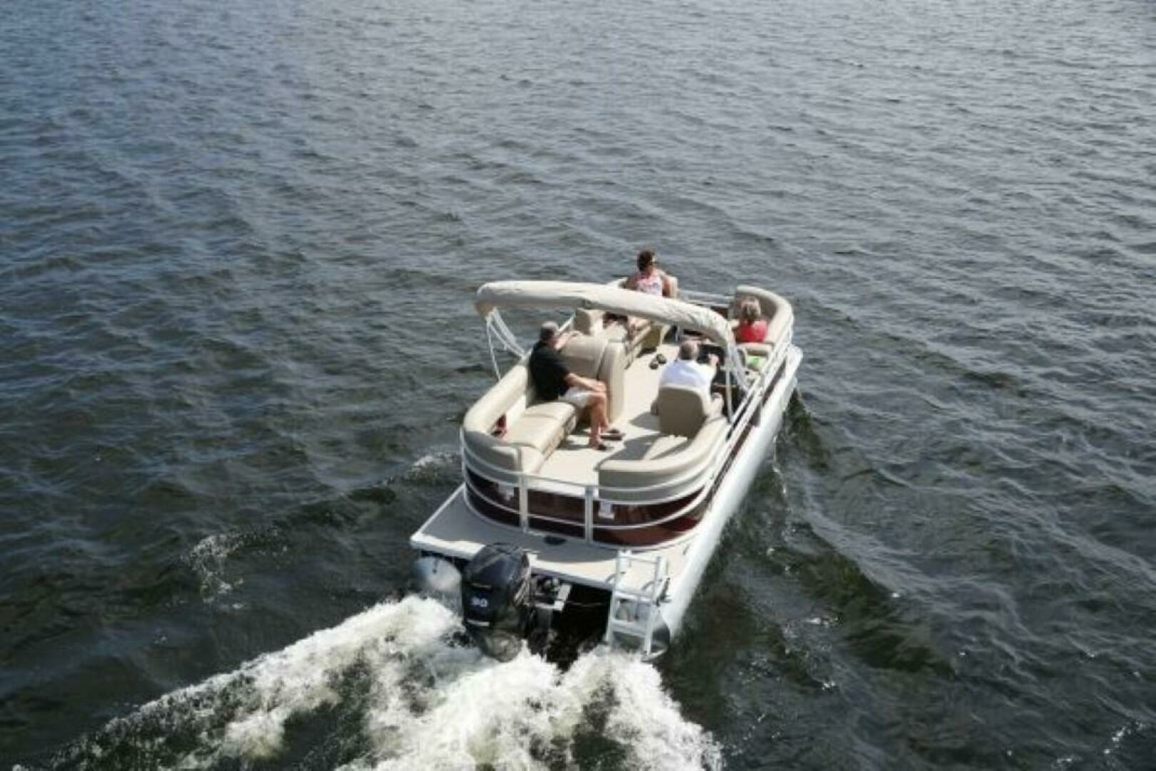 2024 Starcraft LX 20 R - Image 8