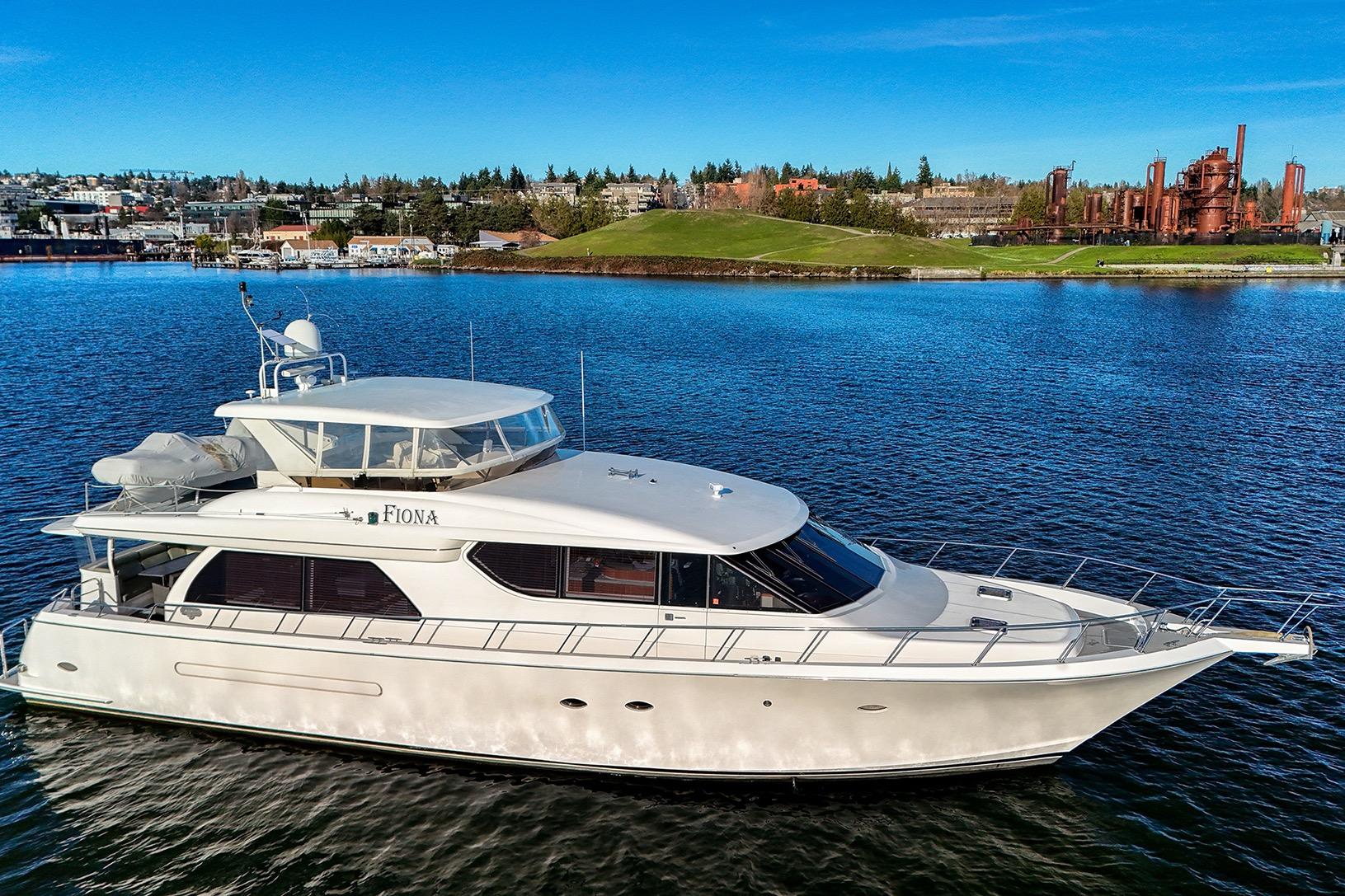 2004 West Bay Sonship Motoryacht
