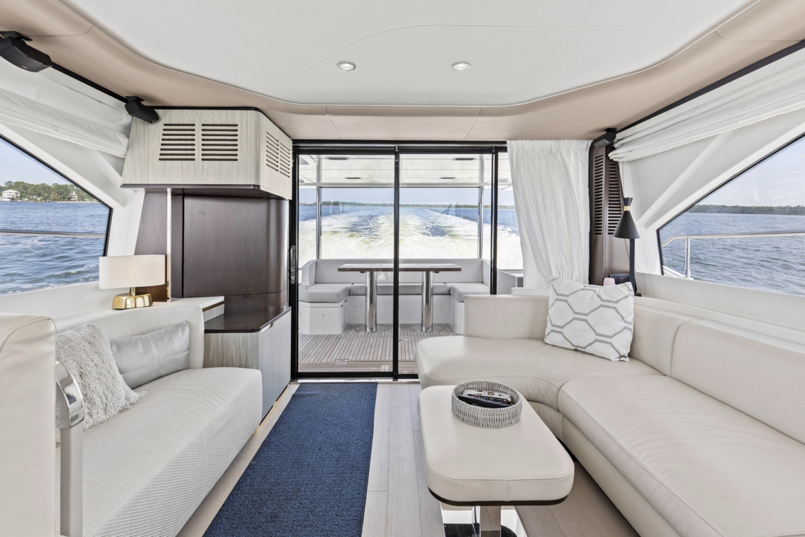 2019 Azimut 60 FLY - Image 31