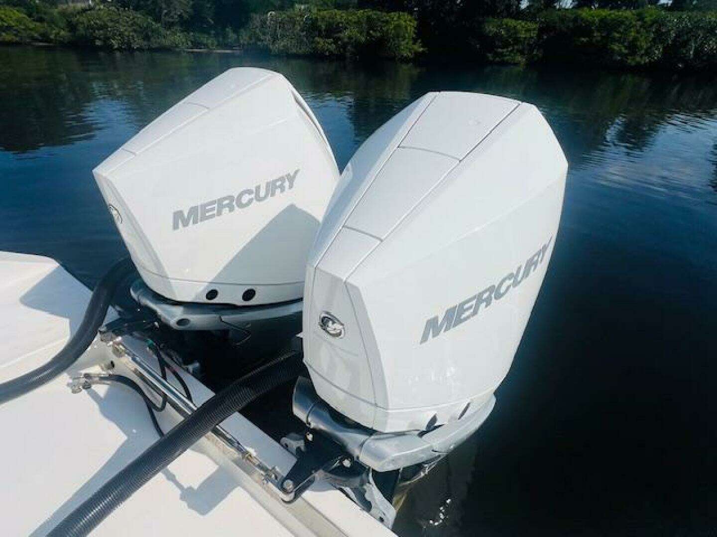 1999 Venture 34 Walkaround with Tower - Image 30