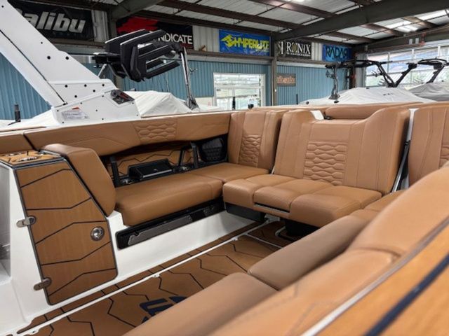 2026 Malibu Wakesetter 24 MXZ - 15