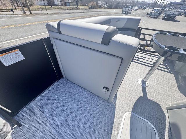 2026 Starcraft EXS 1 Q DH Tri-Toon Includes 140hp and Trailer - 31