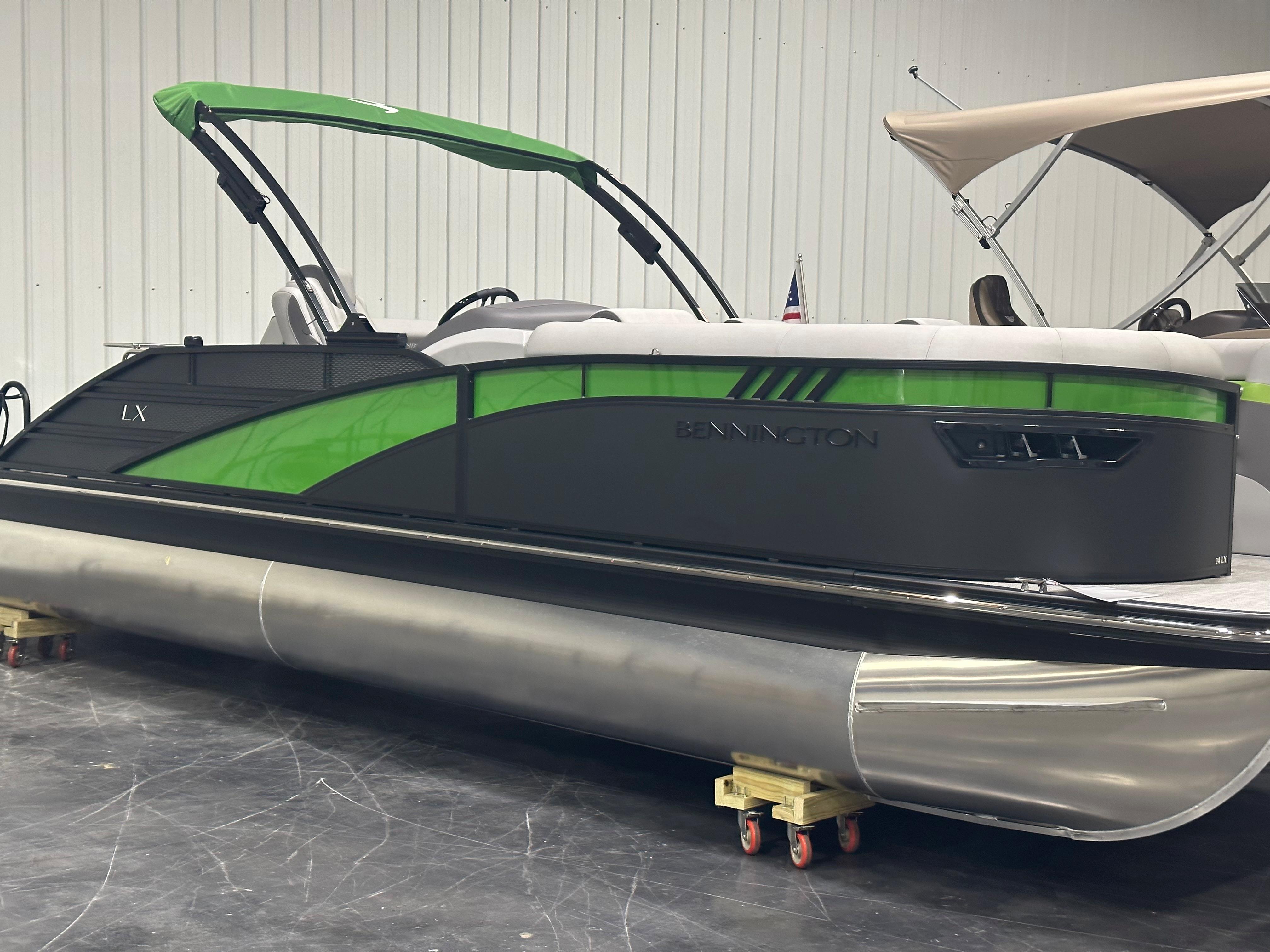 2024 Bennington 24LXS Swingback