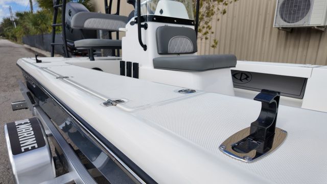 2026 Spyder FX19 Vapor - 22