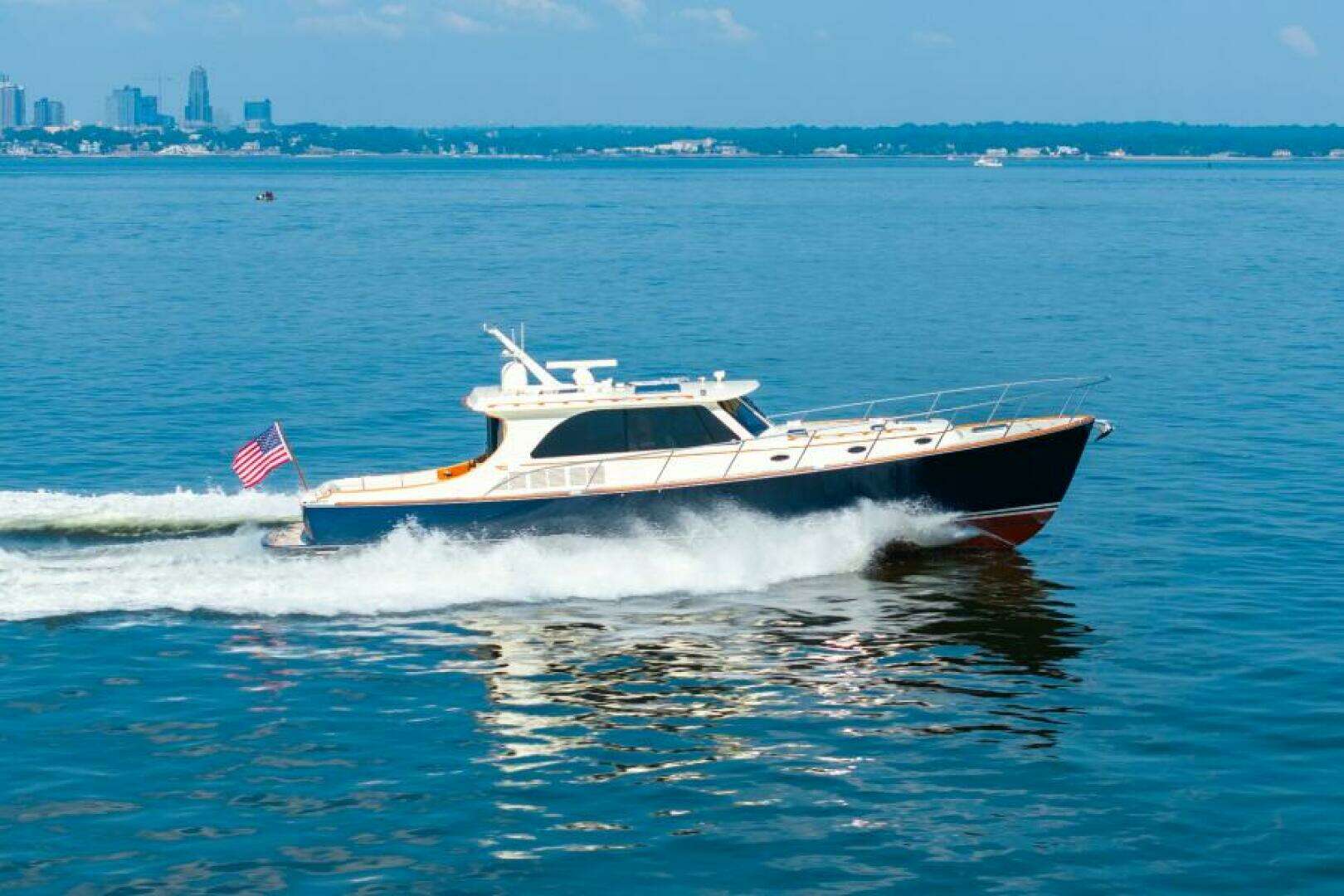 2012 Hinckley Talaria 48 - Image 41