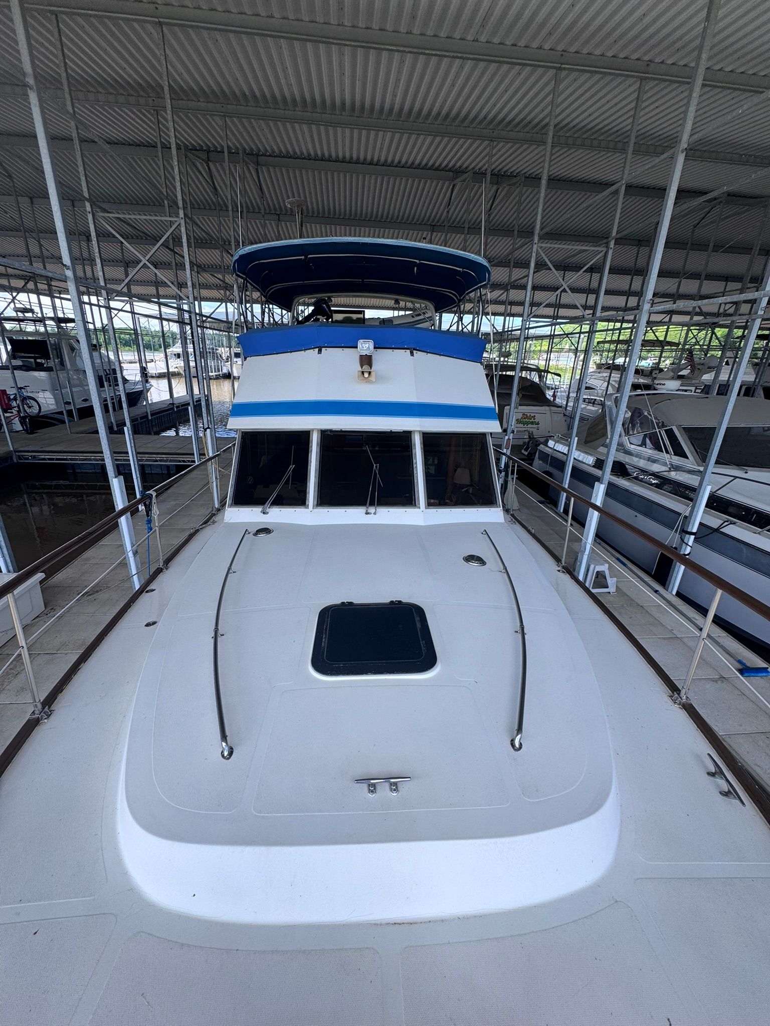 1982 President 41 Double Cabin