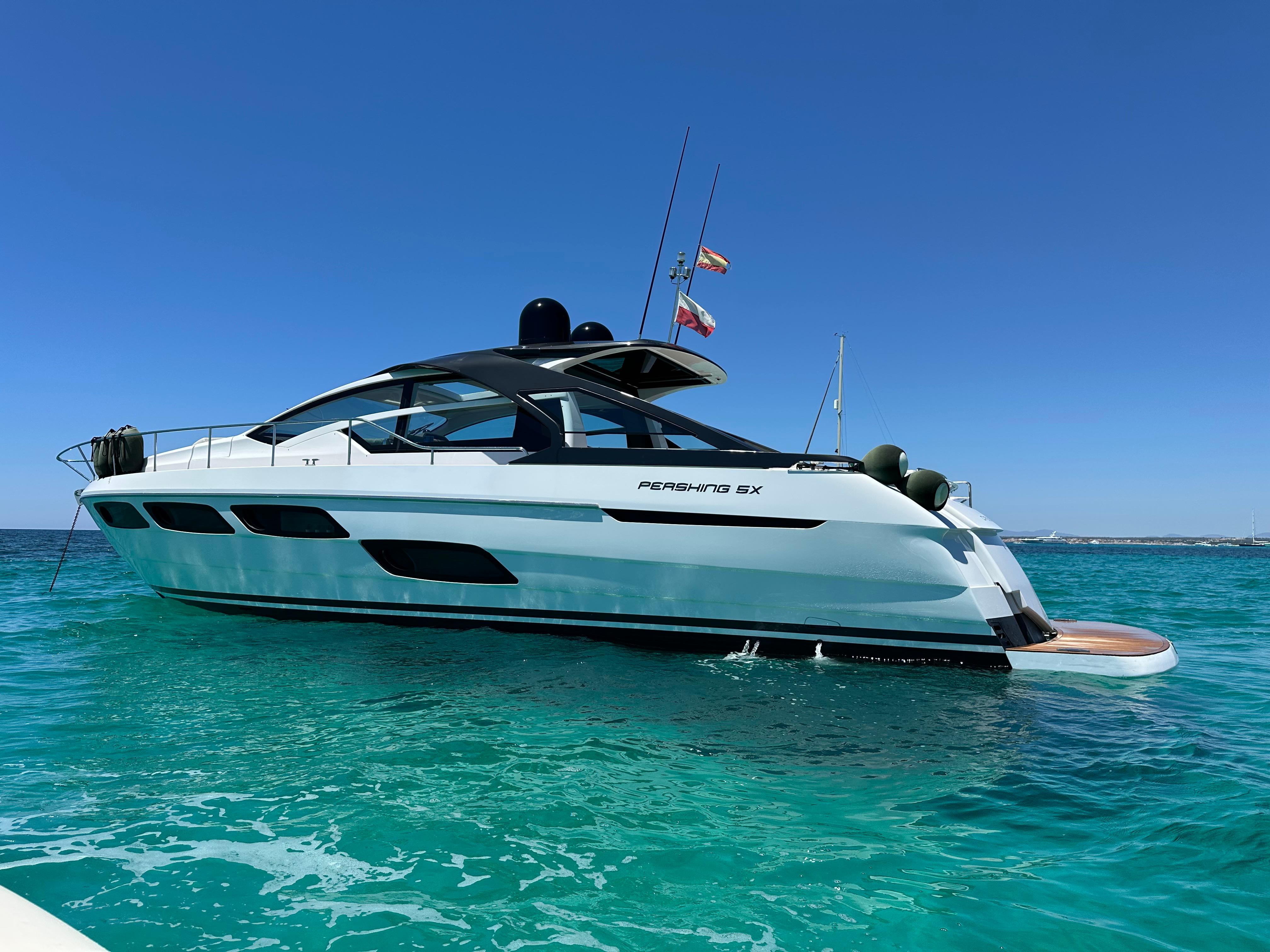 2021 Pershing 5X