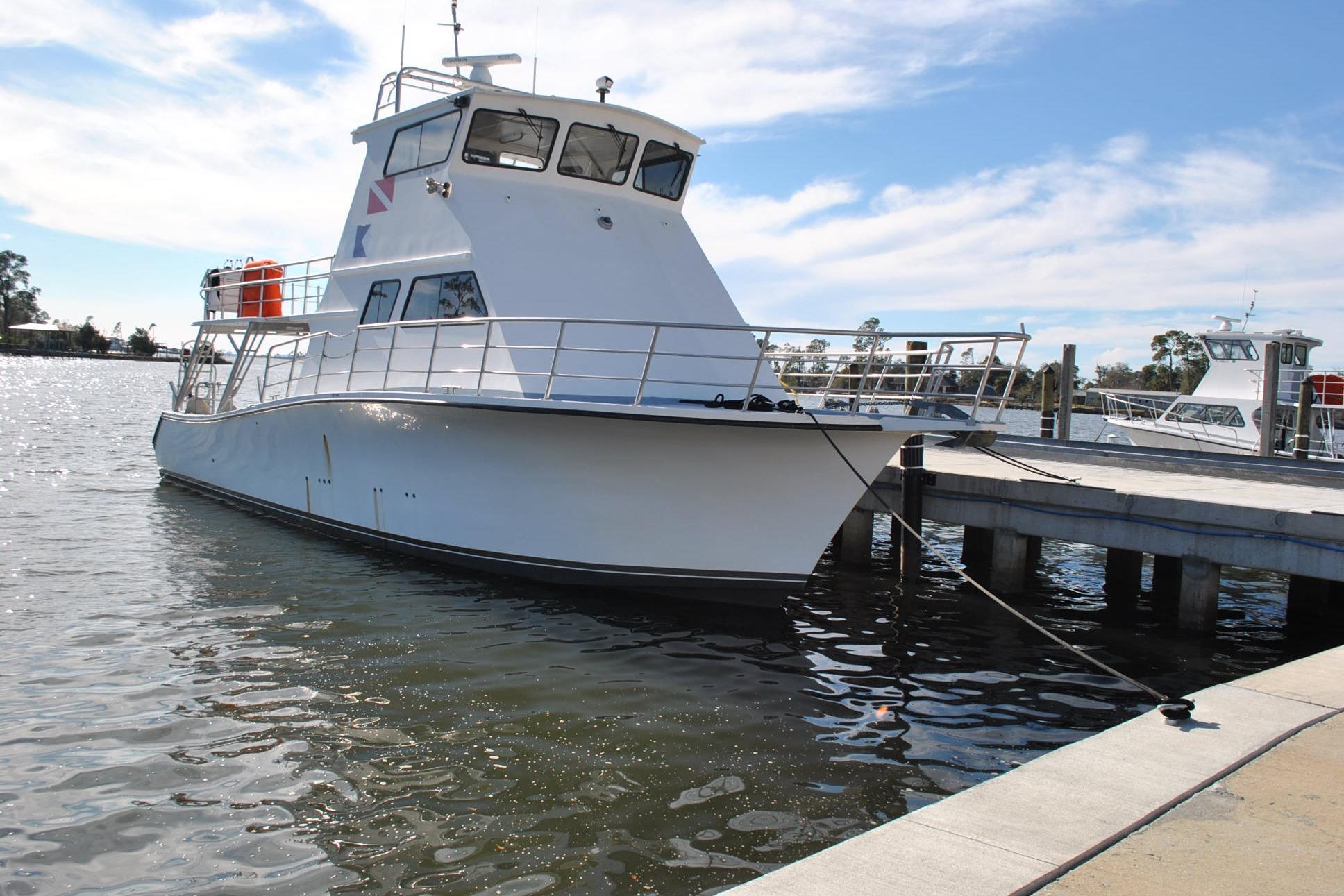 2019 Newton 53 dive boat