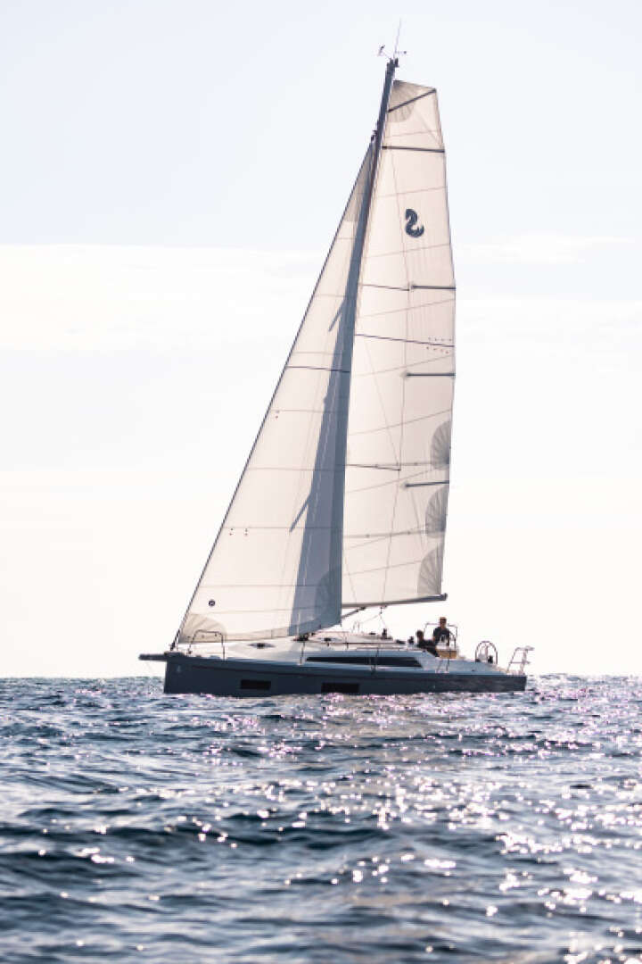 2026 Beneteau Oceanis 34.1 ELECTRIC - Image 15