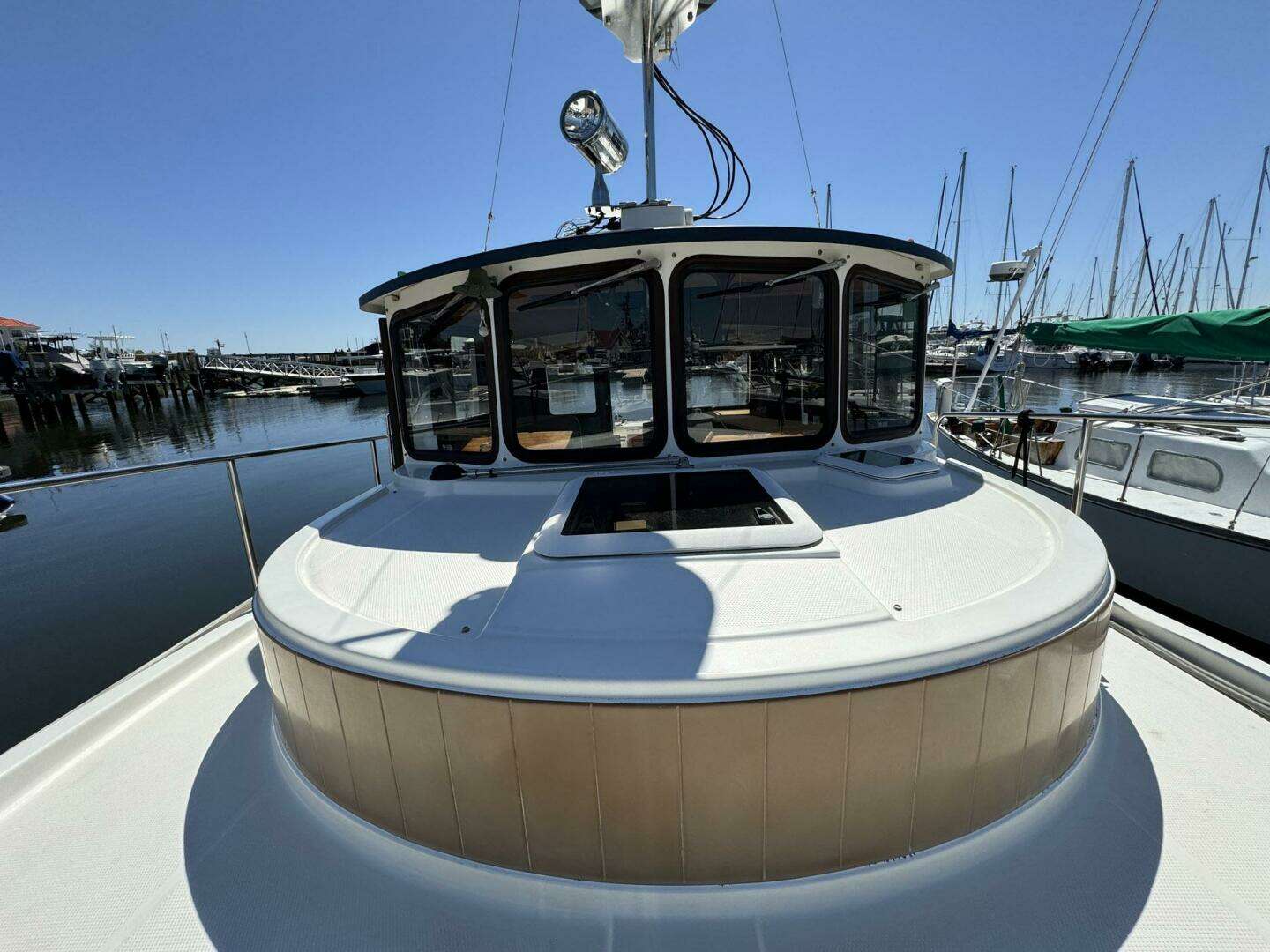 2012 Ranger Tugs R-29 - Image 12