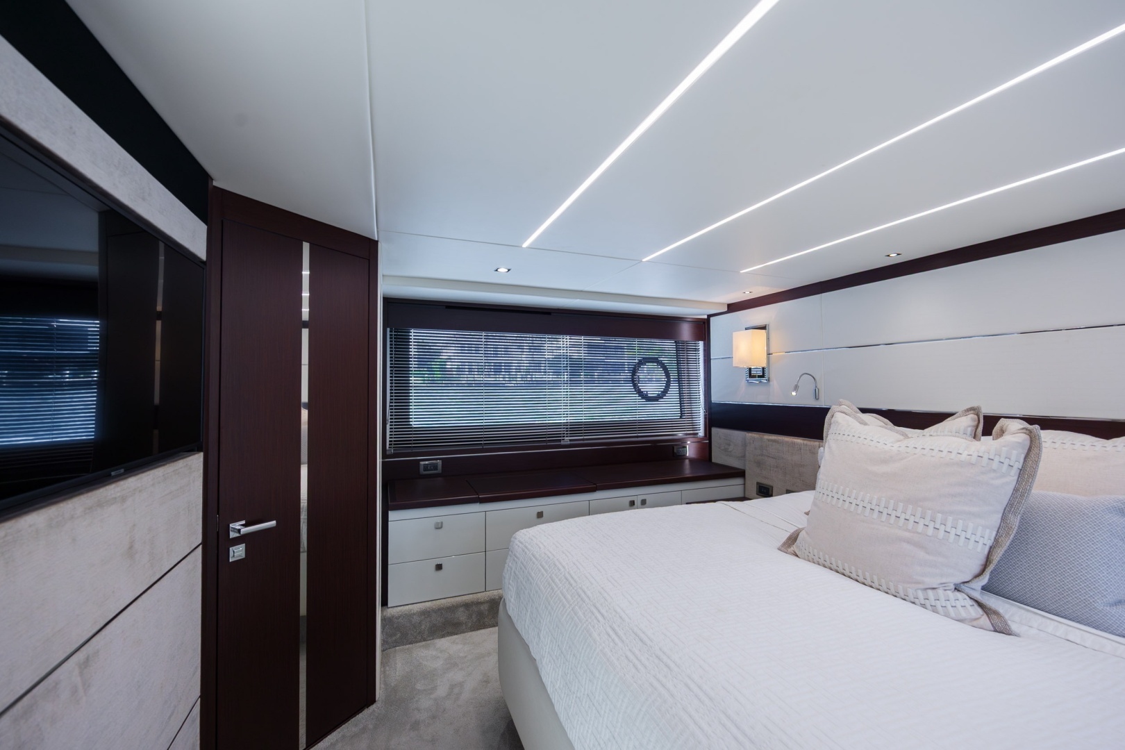 2020 Sunseeker PREDATOR 74 XPS - Image 54