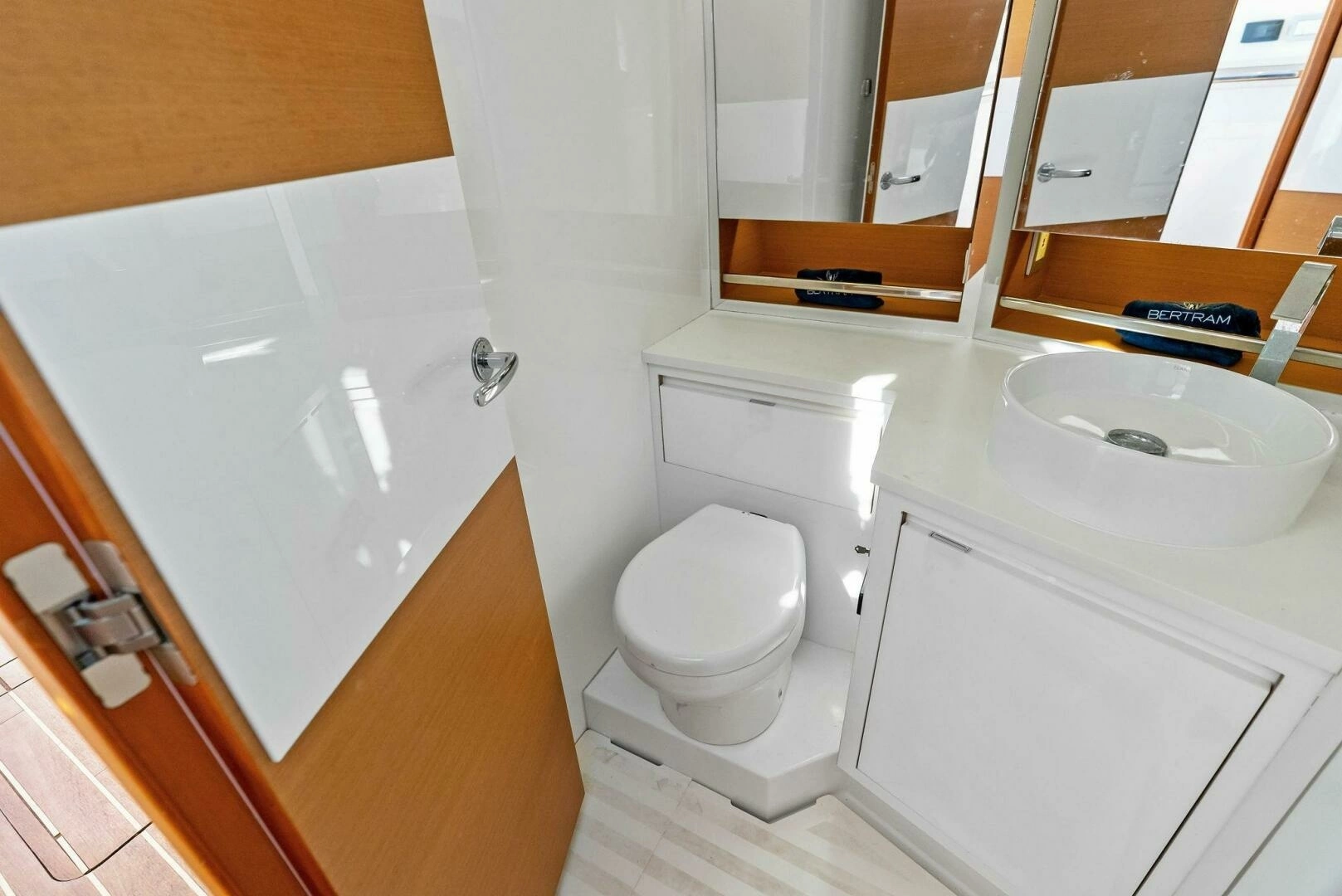 2017 Bertram 35 Flybridge - Image 8