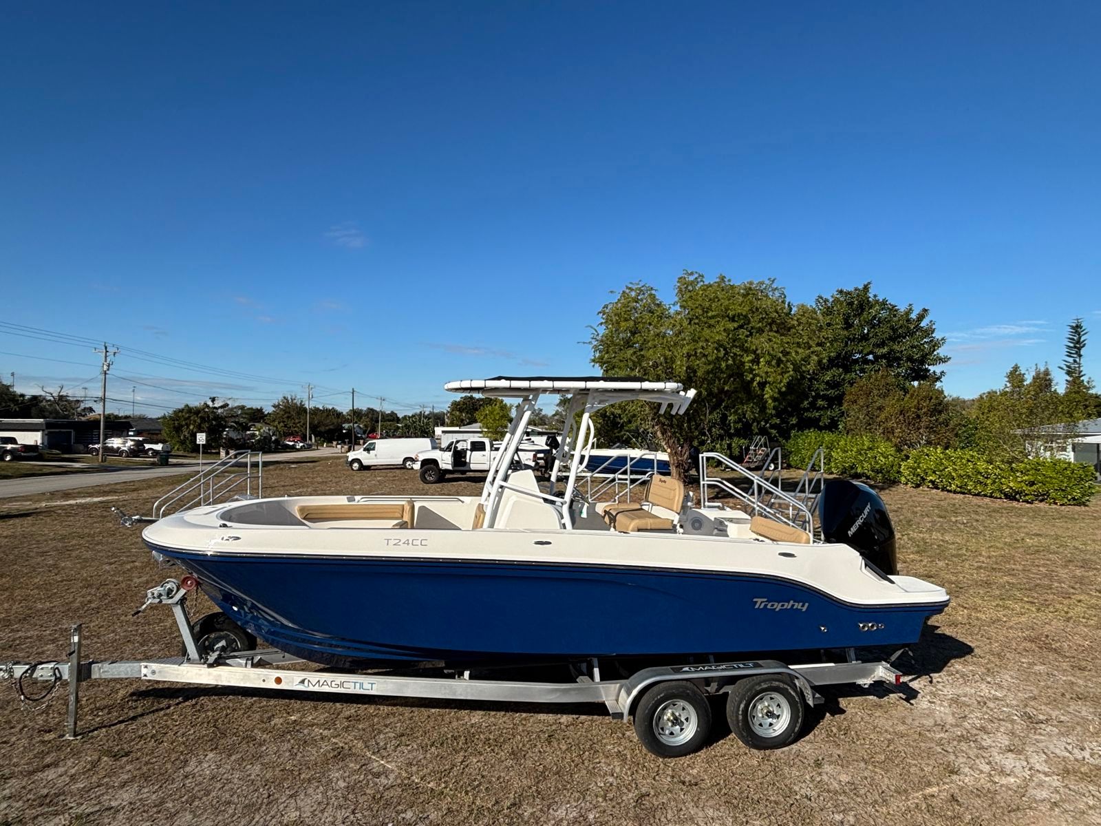 2025 Trophy T24 CC