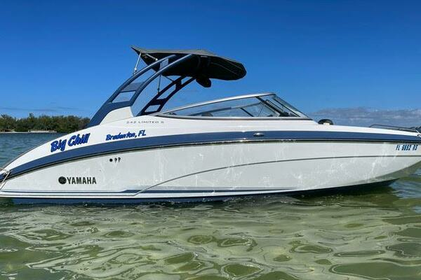 2018 Yamaha Boats