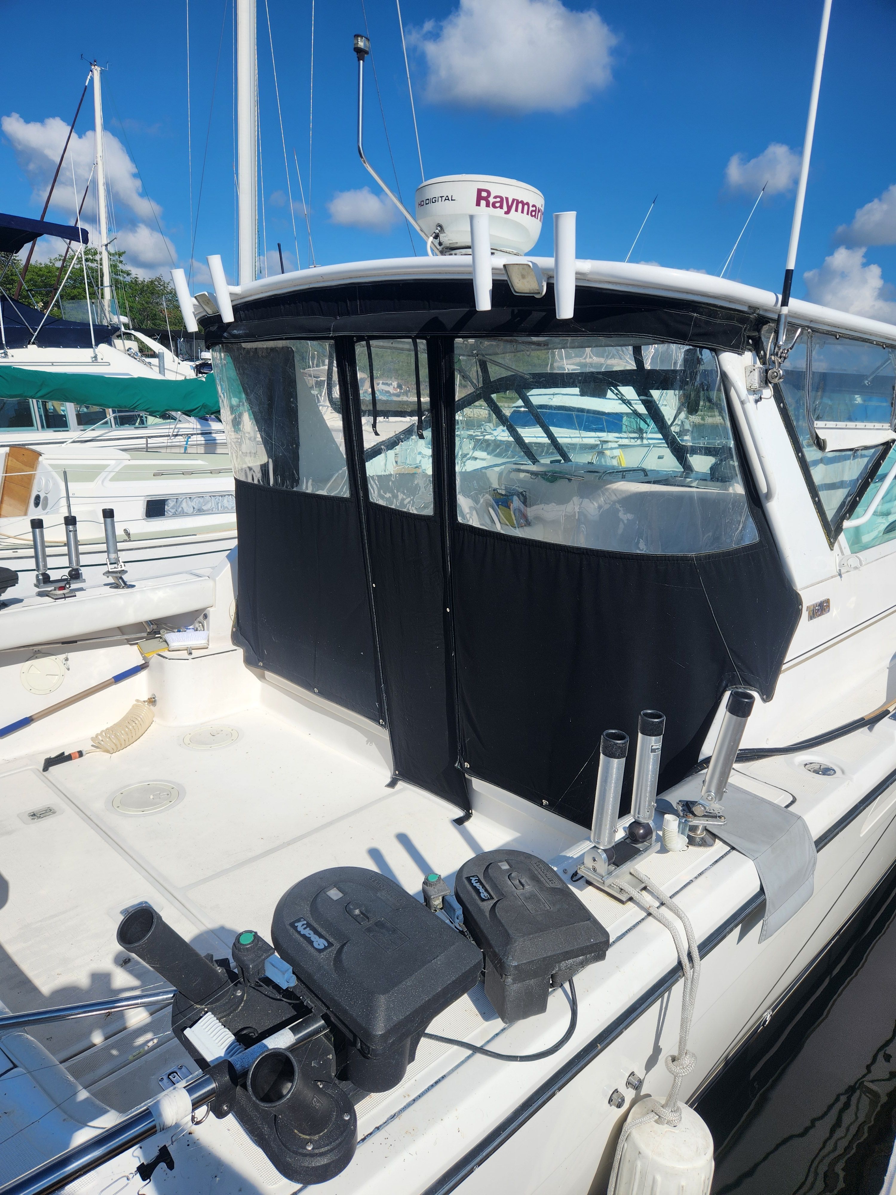 2000 Tiara Yachts 3100 Open - 14