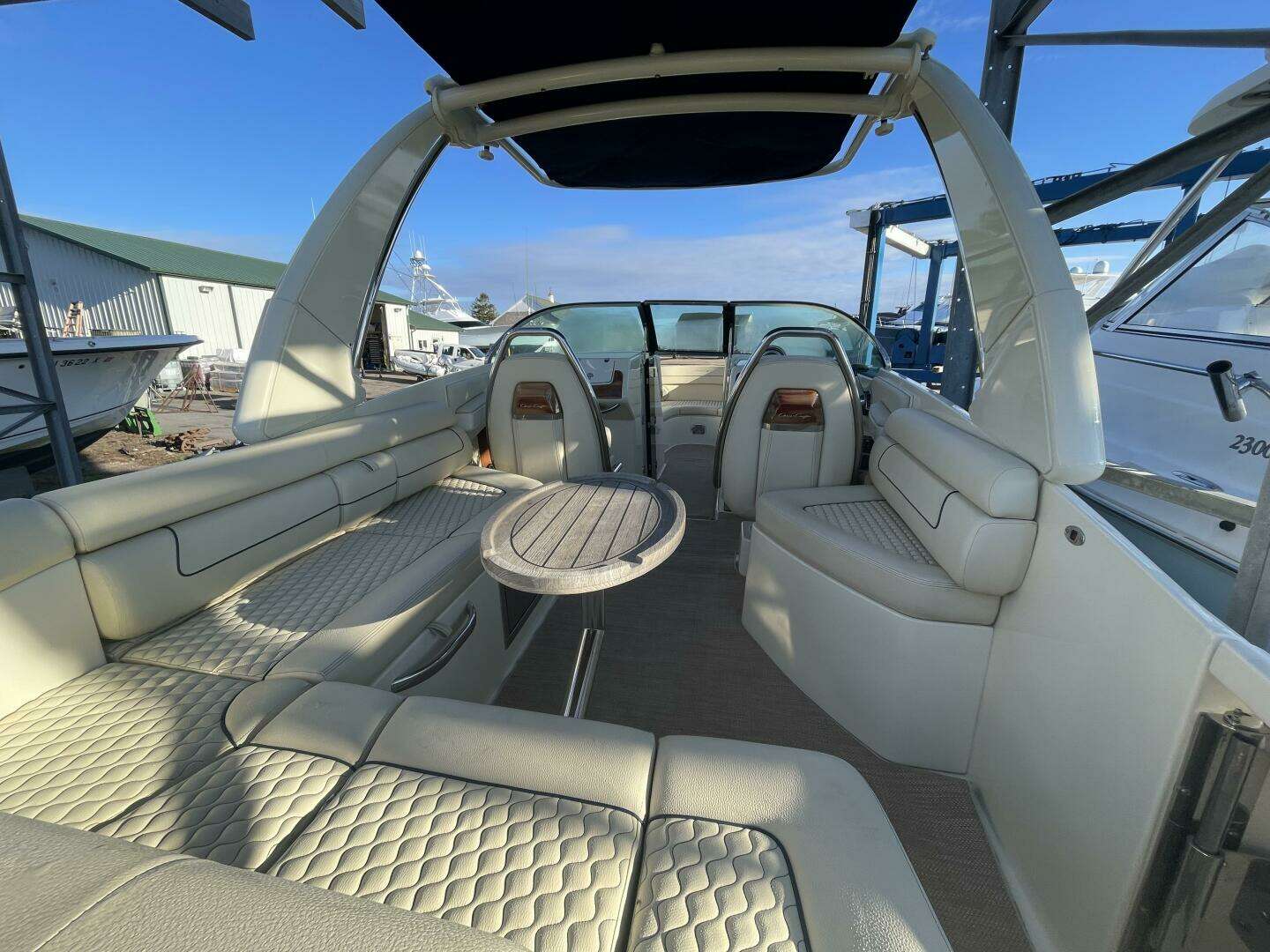 2020 Chris-Craft Launch 28 GT - Image 6