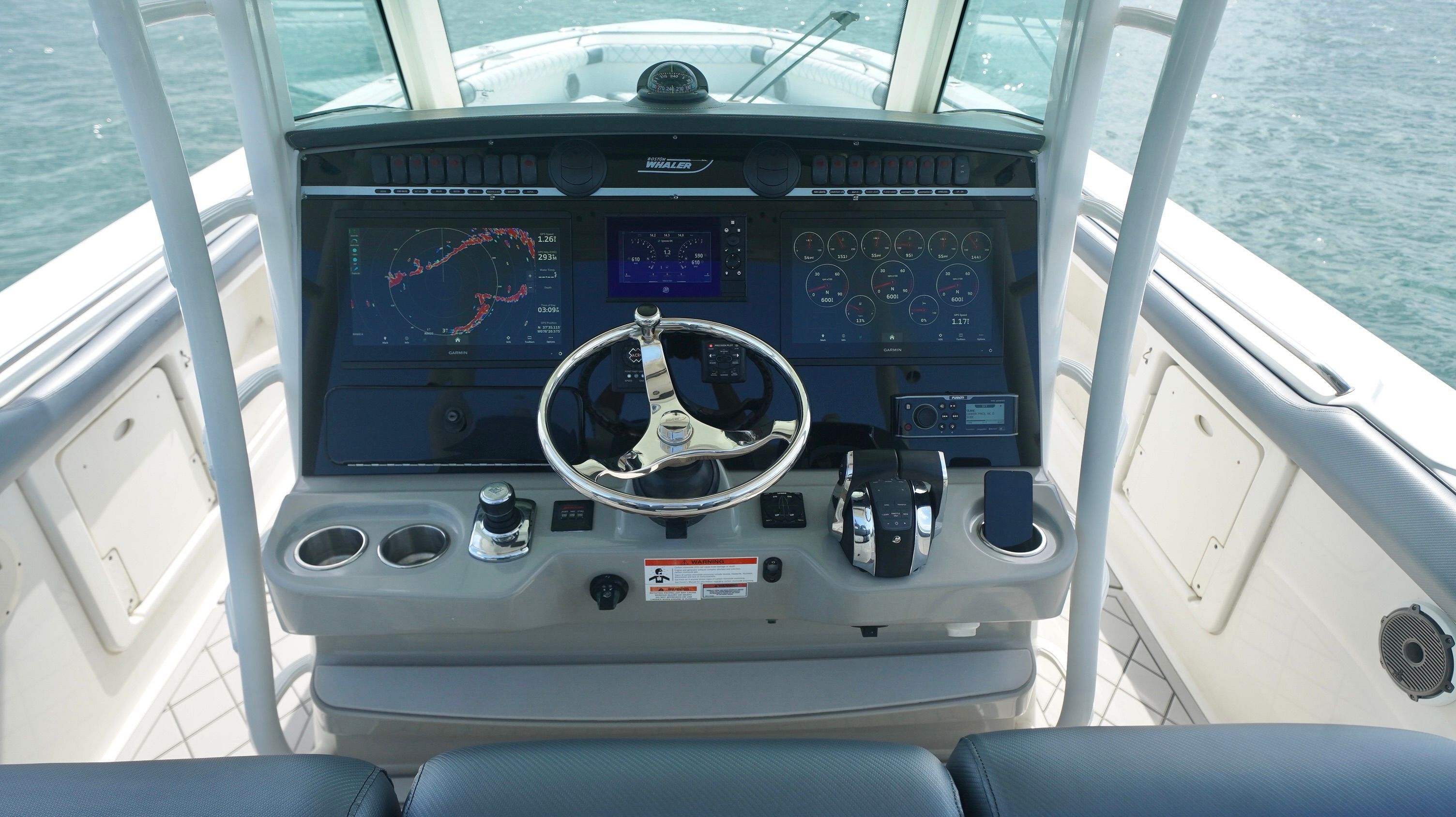 2013 Boston Whaler 350 Outrage - 58
